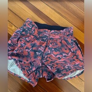 Lululemon Track that high rise shorts size 6